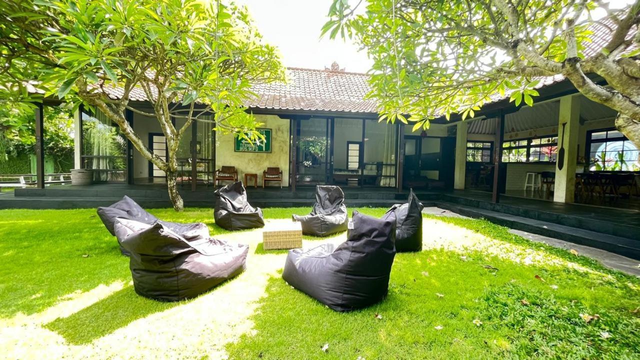 Holiday Beautiful Villa 4 Bedroom Garden View Canggu Εξωτερικό φωτογραφία