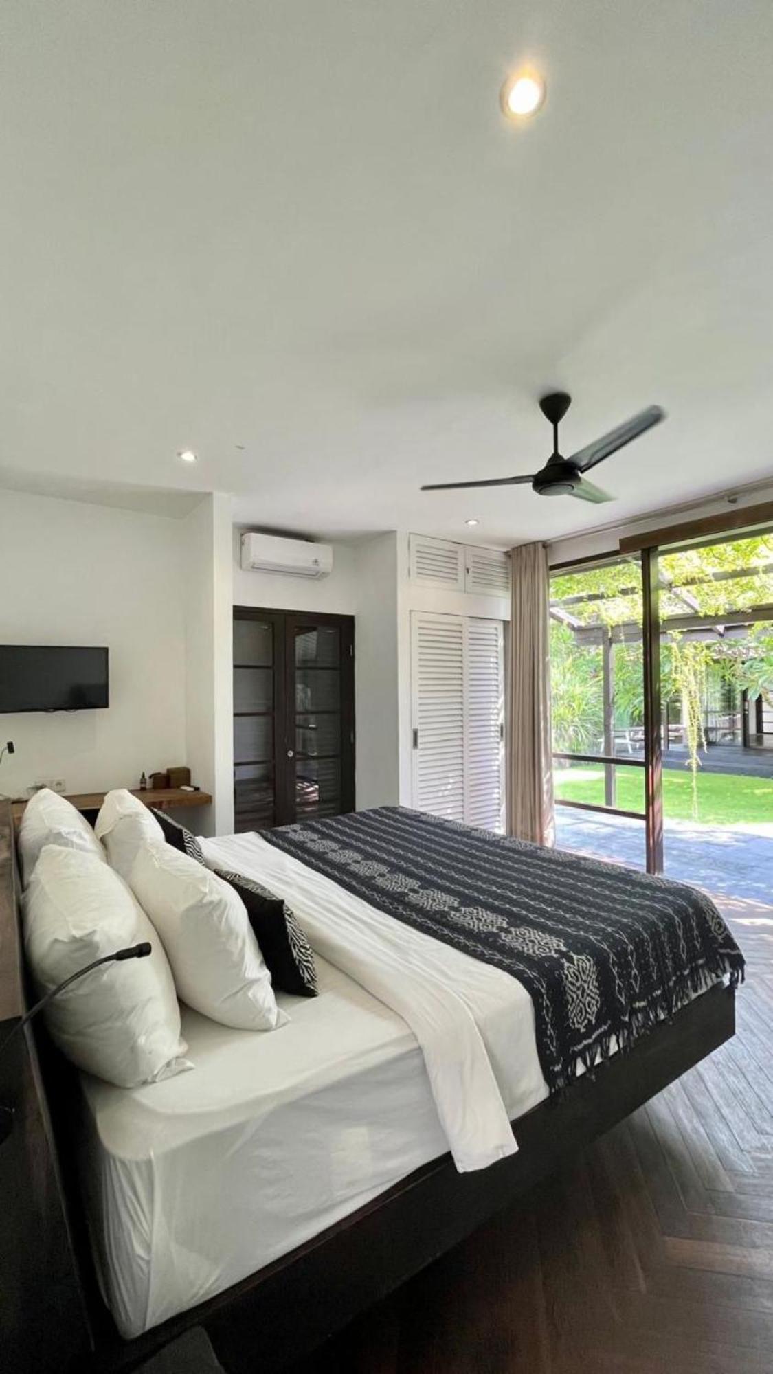 Holiday Beautiful Villa 4 Bedroom Garden View Canggu Εξωτερικό φωτογραφία